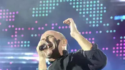 פיל קולינס בהופעה פיל קולינס בהופעה