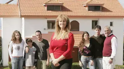 אמא מחליפה אמא מחליפה