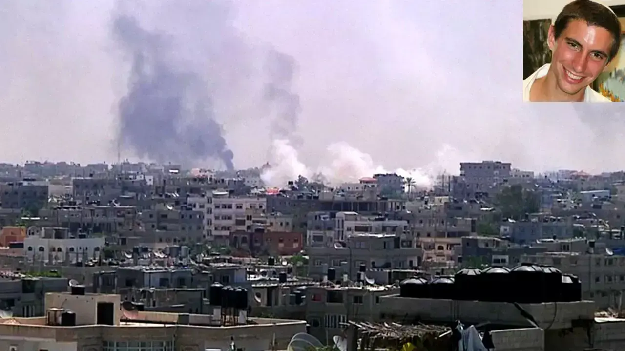 סגן הדר גולדין והאזור שהופצץ ברפיח אחרי שהוכרז "נוהל חניבעל" סגן הדר גולדין והאזור שהופצץ ברפיח אחרי שהוכרז "נוהל חניבעל"
