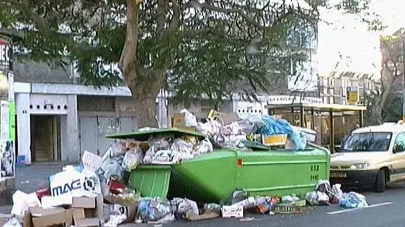 זבל ברחובות תל אביב זבל ברחובות תל אביב