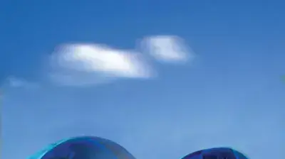 קרוב לבית קרוב לבית