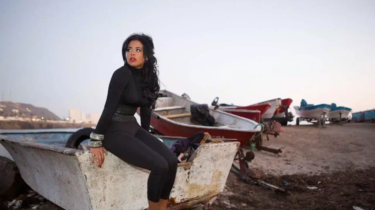 סך השפעותיה. קליס סך השפעותיה. קליס