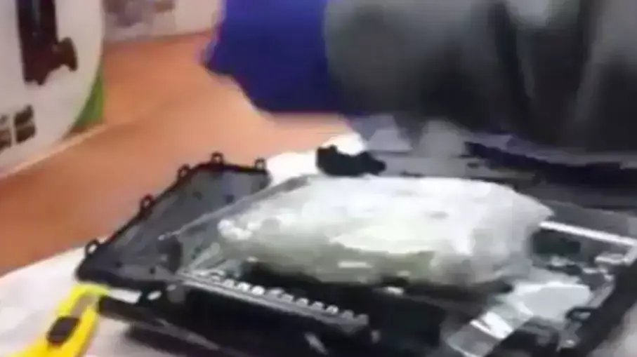 אבקת MDMA נתפסה בנתב"ג בתוך קונוסלות Xbox. פברואר 2015 אבקת MDMA נתפסה בנתב"ג בתוך קונוסלות Xbox. פברואר 2015