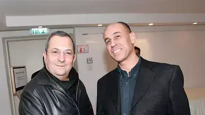 אהוד ברק בני צרפתי מנכל הבימה ( רפי דלויה )