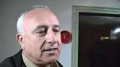 אמנון ליפקין שחק אמנון ליפקין שחק