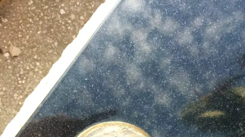מעמד לדגל שהניחו הביטוח הלאומי על מצבות של נפגעי פעולות האיבה מעמד לדגל שהניחו הביטוח הלאומי על מצבות של נפגעי פעולות האיבה