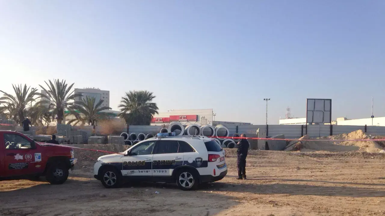 גופה נמצאה בתחנה המרכזית באר שבע. מרץ 2015 גופה נמצאה בתחנה המרכזית באר שבע. מרץ 2015