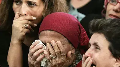 הלוייתו של קינן צועמי הרוג הפיגוע בנתניה הלוייתו של קינן צועמי הרוג הפיגוע בנתניה