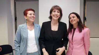 טקס פרידה ממנכלית משרד החינוך רונית תירוש במעמד שרת החינוך לימור לבנת ועמירה חיים המנכלית הנכנסת (באו באו) טקס פרידה ממנכלית משרד החינוך רונית תירוש במעמד שרת החינוך לימור לבנת ועמירה חיים המנכלית הנכנסת (באו באו)