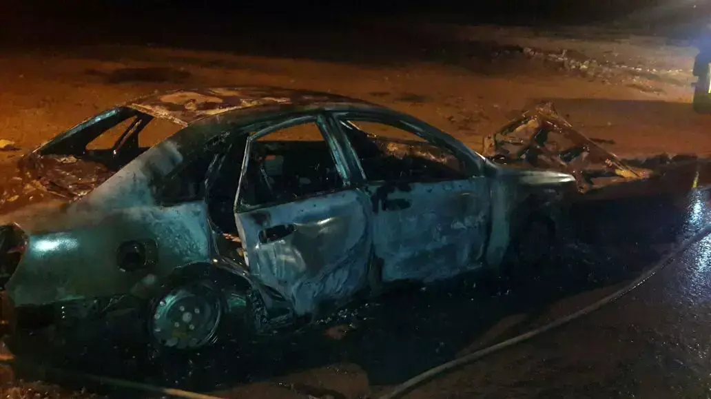 הרכבים שנשרפו לפנות בוקר בקרית אתא, אפריל 2015 הרכבים שנשרפו לפנות בוקר בקרית אתא, אפריל 2015