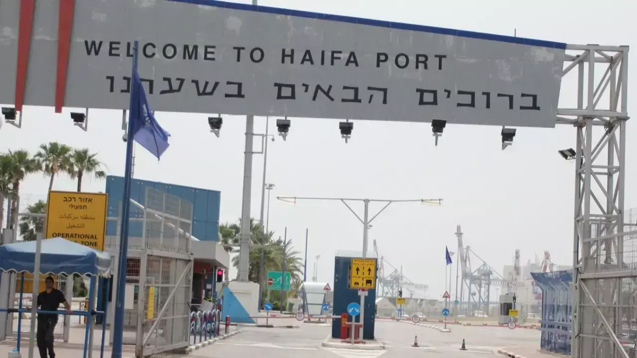 עובדי נמל חיפה לא חזרו לעבודה, מאי 2015 עובדי נמל חיפה לא חזרו לעבודה, מאי 2015