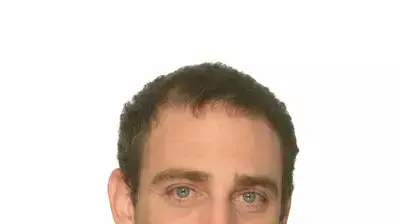מייקי דגן עורך מגזין דה מארקר מייקי דגן עורך מגזין דה מארקר