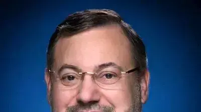 אחמד מנסור, מגיש ברשת אלג'זירה שנעצר בברלין לבקשת מצרים, יוני 2015 אחמד מנסור, מגיש ברשת אלג'זירה שנעצר בברלין לבקשת מצרים, יוני 2015