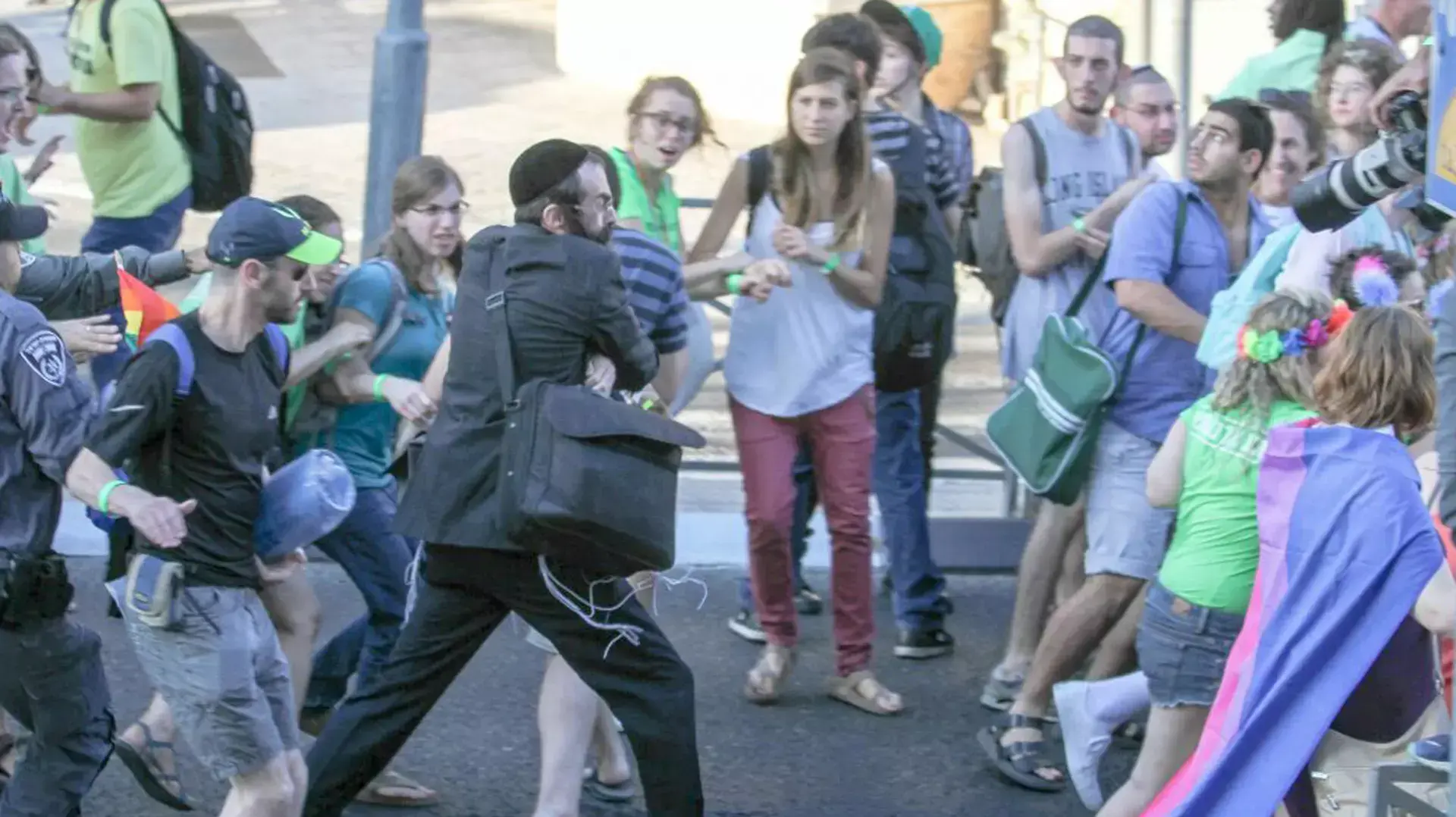 שליסל במצעד הגאווה, 2015 שליסל במצעד הגאווה, 2015