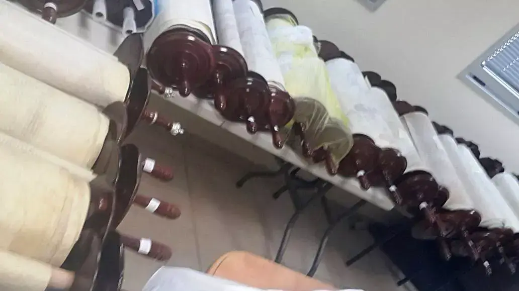 ספר התורה המיתולוגי ממלחמת ששת הימים יצא לשחזור היסטורי ברחבת הכותל, אוגוסט 2015 ספר התורה המיתולוגי ממלחמת ששת הימים יצא לשחזור היסטורי ברחבת הכותל, אוגוסט 2015