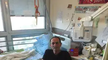 יוסף בן חמו, נכה שעיריית ירושלים לא מוכנה להנגיש לו את שטח הבניין, ירושלים. ספטמבר 2015 יוסף בן חמו, נכה שעיריית ירושלים לא מוכנה להנגיש לו את שטח הבניין, ירושלים. ספטמבר 2015