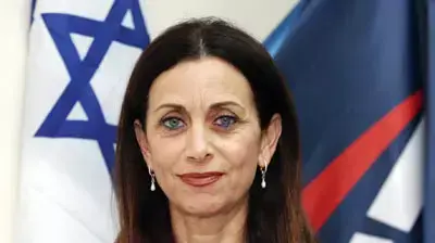 רונית תירוש לקוביית פרומו רונית תירוש לקוביית פרומו