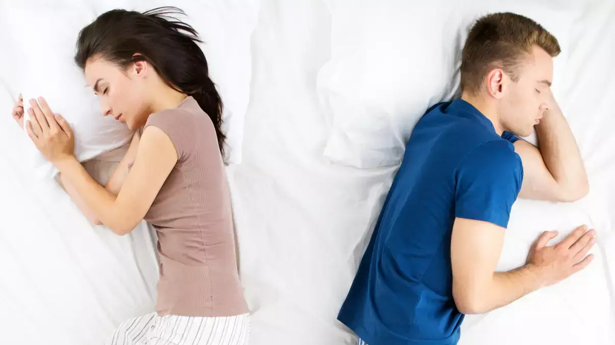 תנוחות שינה של זוגות תנוחות שינה של זוגות