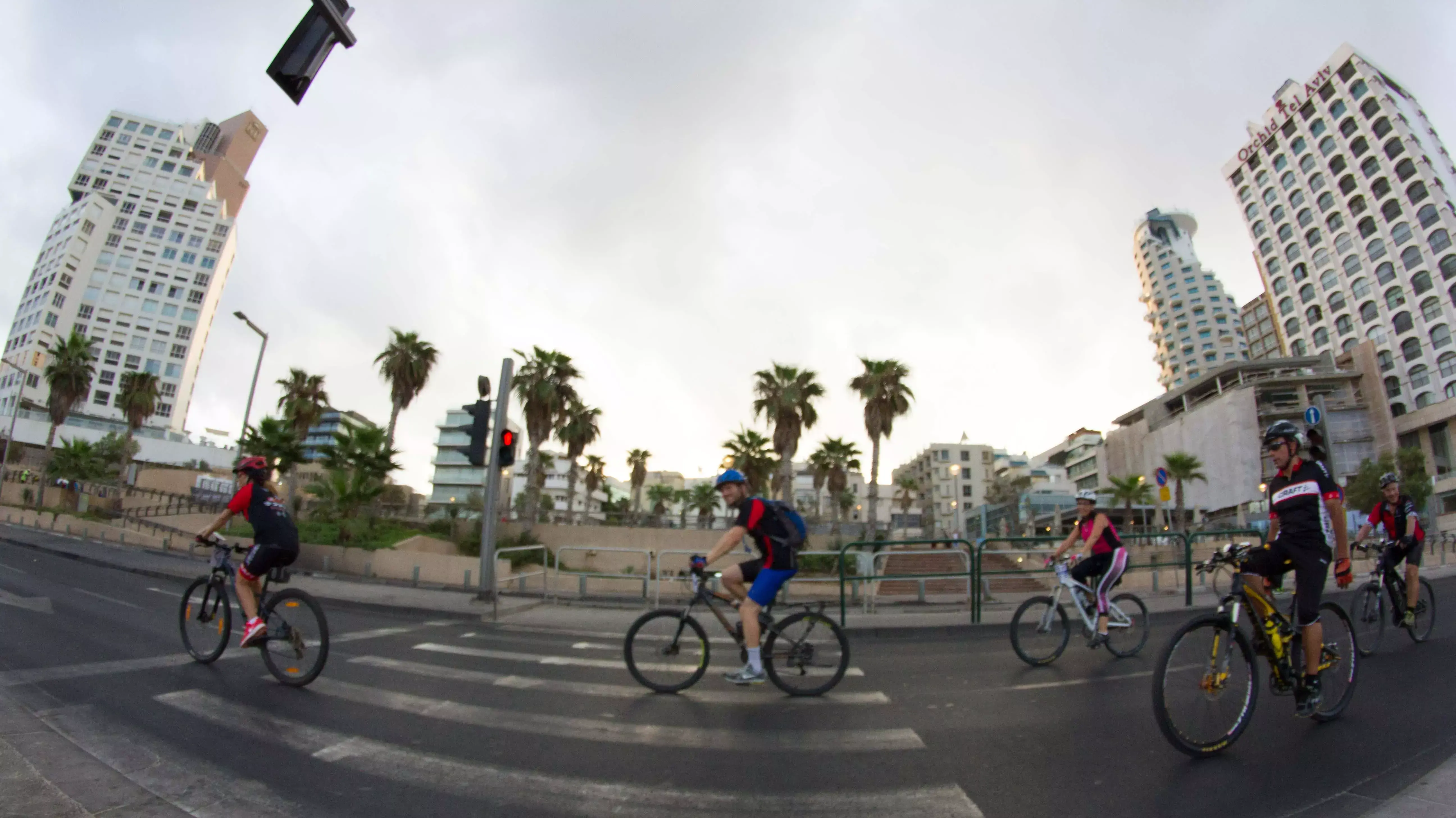 מרוץ האופניים סובב תל אביב 2 באוקטובר 2015