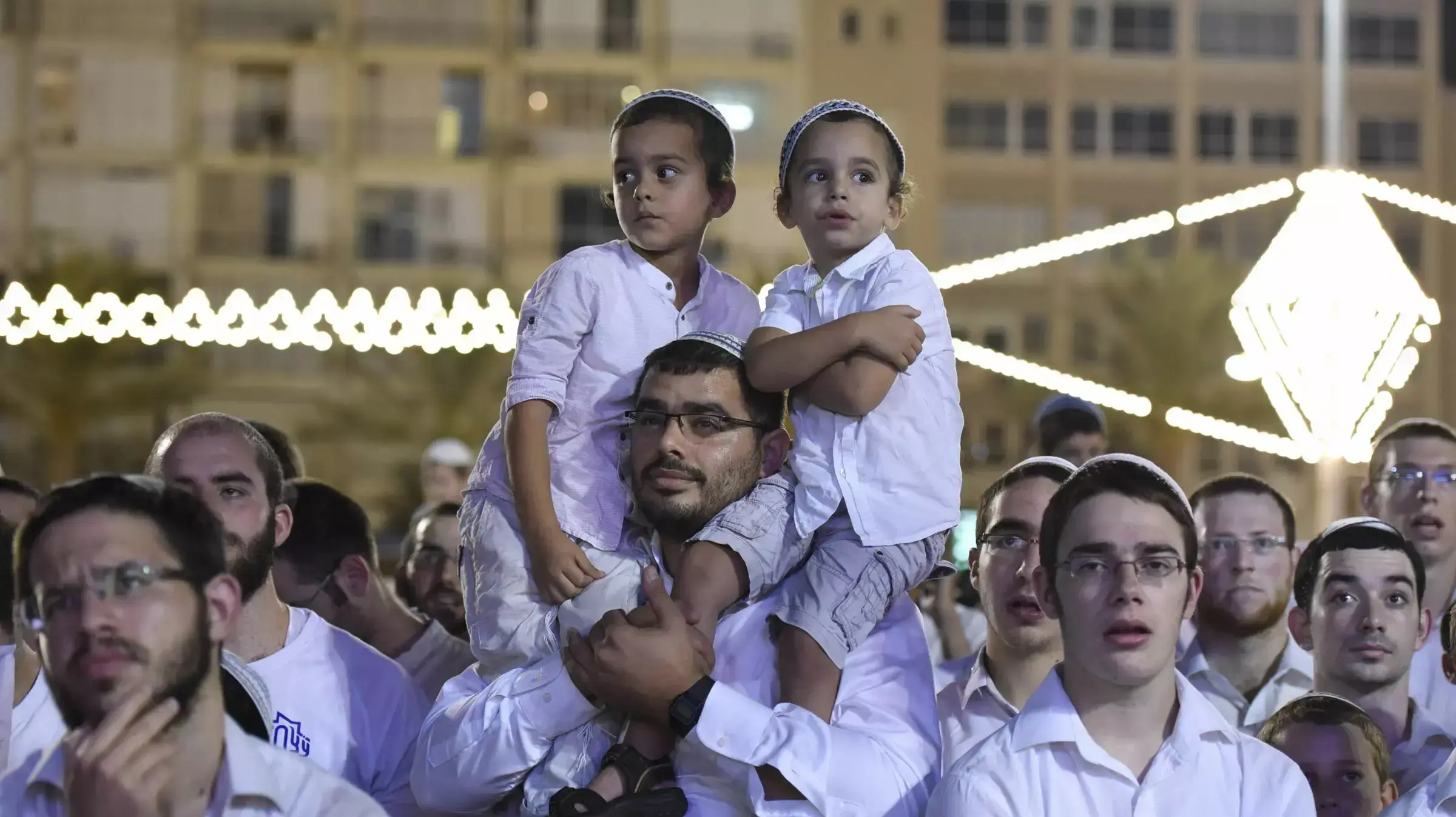 הקפות שמחת תורה בכיכר רבין, 5 באוקטובר 2015