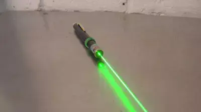 קרן לייזר laser קרן לייזר laser