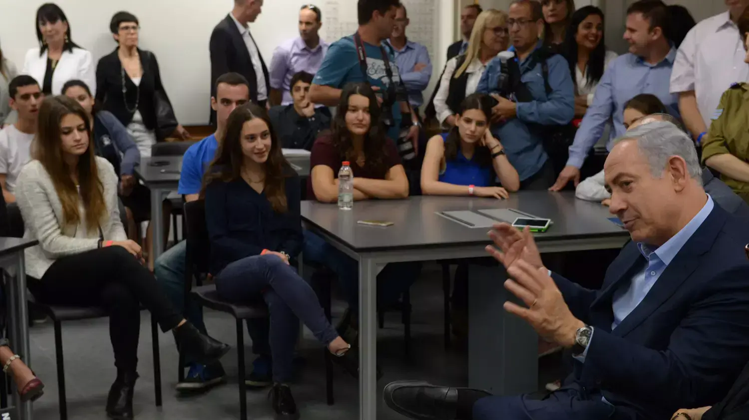 ראש הממשלה בנימין נתניהו במתחם שרונה בתל אביב ראש הממשלה בנימין נתניהו במתחם שרונה בתל אביב