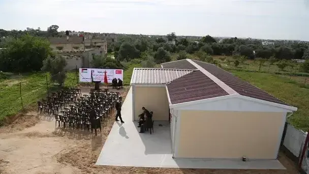 חנוכת קראווילה לפלסטינים שאיבדו את ביתם ב"צוק איתן" 26/11 חנוכת קראווילה לפלסטינים שאיבדו את ביתם ב"צוק איתן" 26/11
