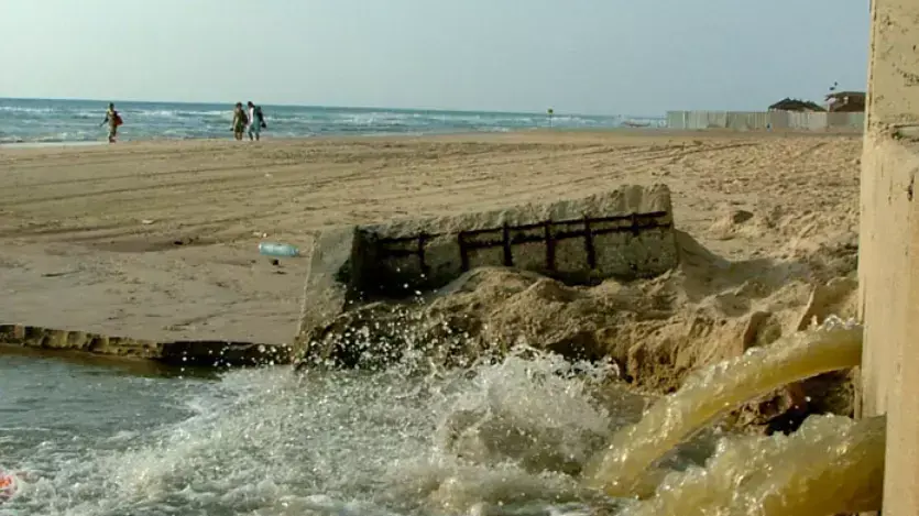 הזרמת ביוב לים הזרמת ביוב לים