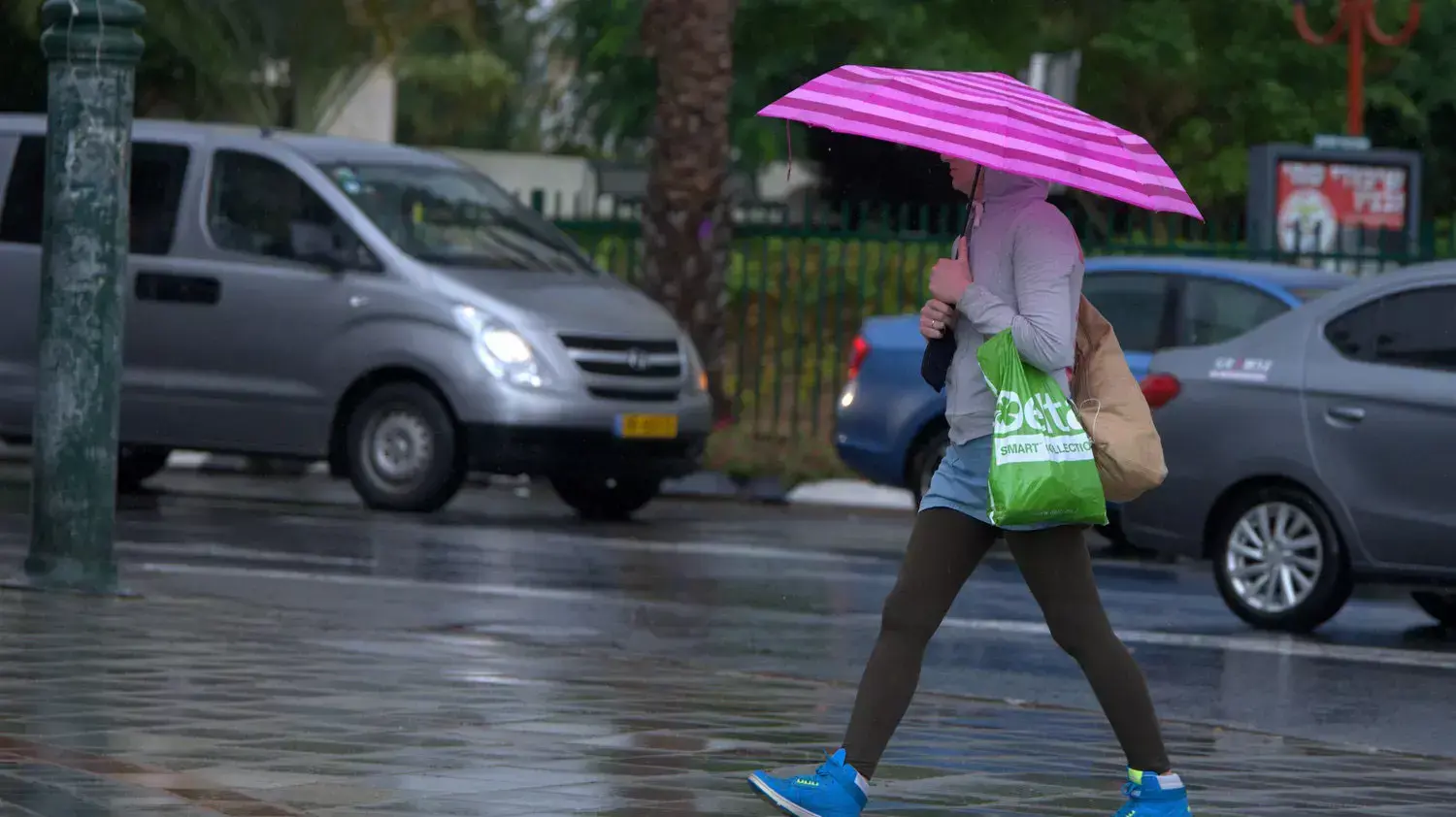 גשם בגבעתיים, 30 בנובמבר 2015 גשם בגבעתיים, 30 בנובמבר 2015