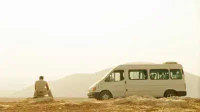 תמונה מהסרט פורד טרנזיט תמונה מהסרט פורד טרנזיט