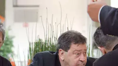 פואד בנימין בן אליעזר פפראצי פואד בנימין בן אליעזר פפראצי