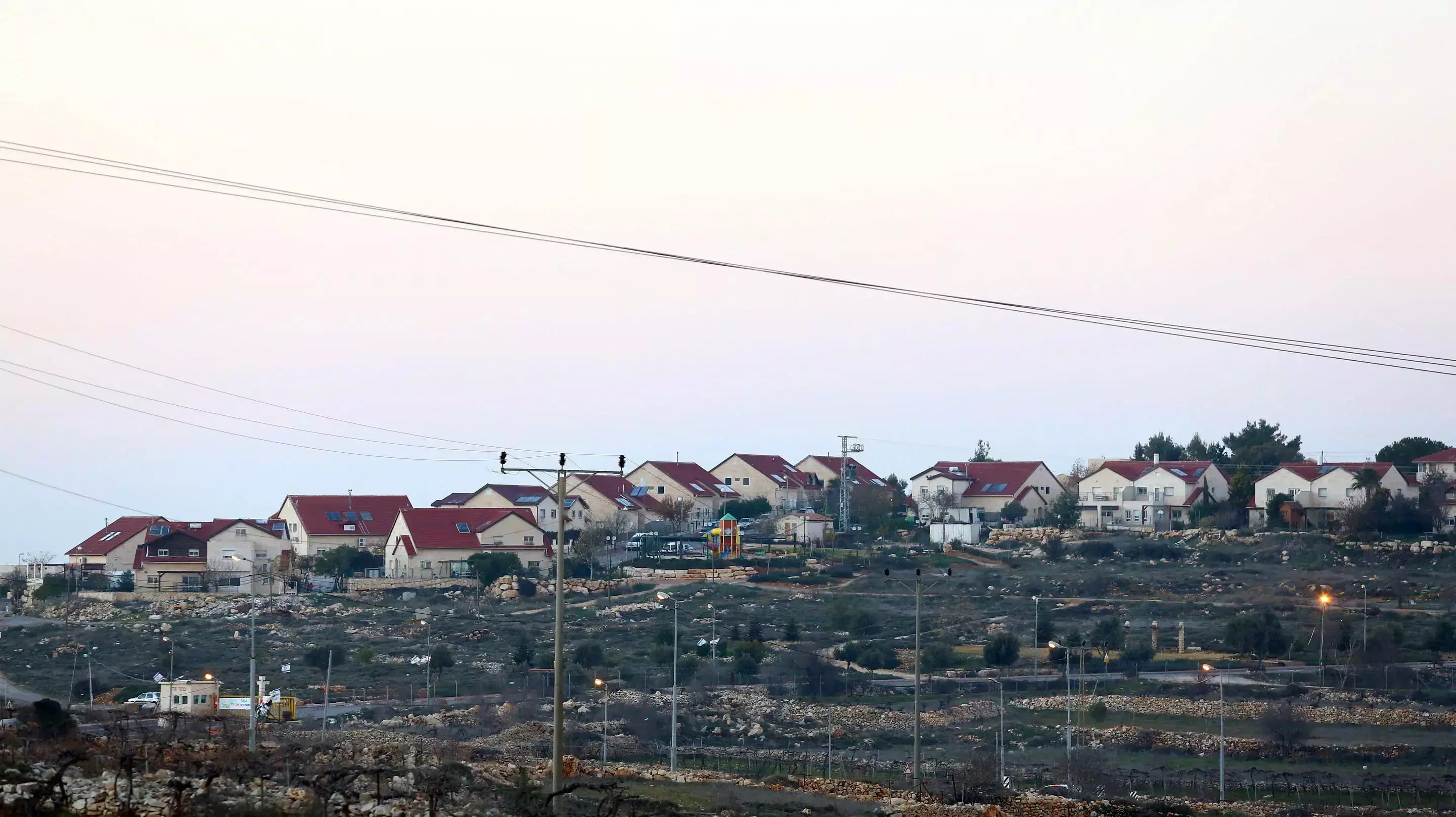 כרמי צור, התנחלות ויישוב קהילתי בחבל יהודה, המועצה האזורית גוש עציון. דצמבר 2015 כרמי צור, התנחלות ויישוב קהילתי בחבל יהודה, המועצה האזורית גוש עציון. דצמבר 2015