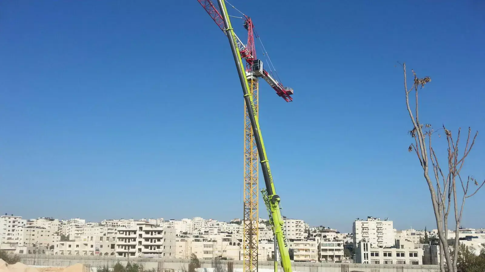 מתחם בניית הקניון הראשון במזרח ירושלים. ינואר 2016 מתחם בניית הקניון הראשון במזרח ירושלים. ינואר 2016