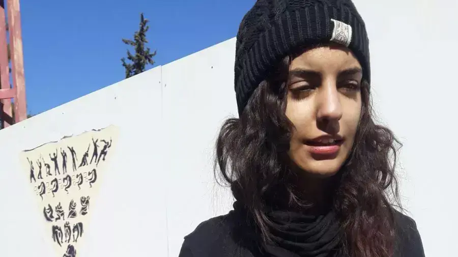 גרפיטי שצוייר על קירות בית המשפט על ידי אמנית מבצלאל גרפיטי שצוייר על קירות בית המשפט על ידי אמנית מבצלאל