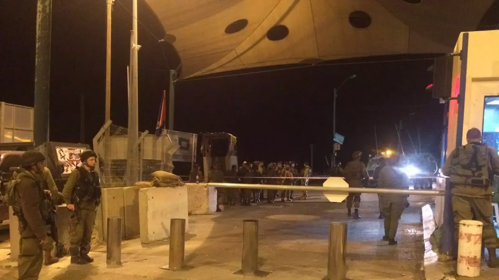 שני נפגעים קל בפיגוע ירי בכביש 443, באזור בית חורון שבבנימין, מרץ 2016 שני נפגעים קל בפיגוע ירי בכביש 443, באזור בית חורון שבבנימין, מרץ 2016