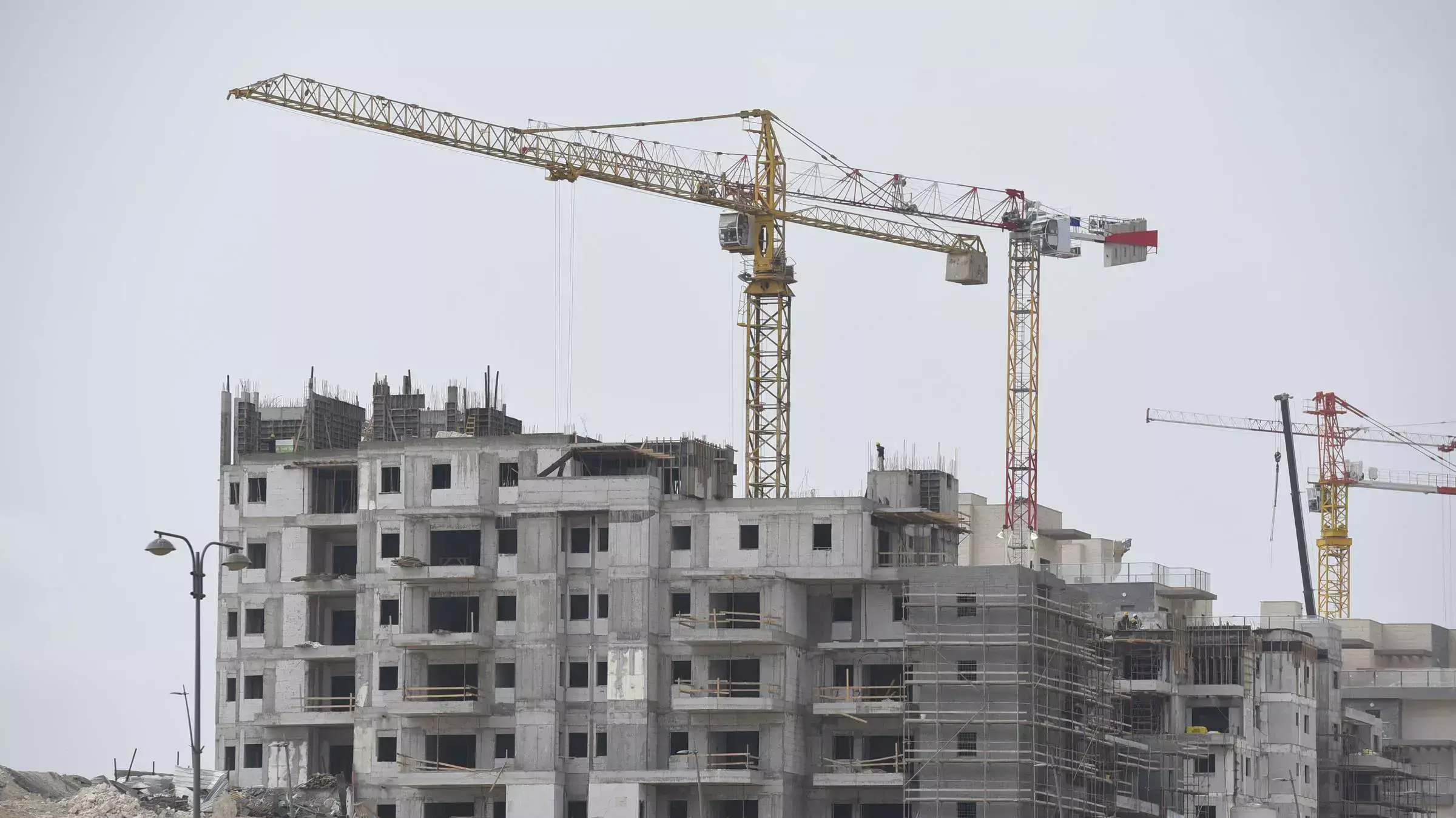 אתר בנייה של חברת ארזי הנגב בבאר שבע 12.4.2016 אתר בנייה של חברת ארזי הנגב בבאר שבע 12.4.2016