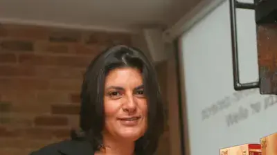 ארוע וולה סופי בלום מנהלת פרוקטר אנד גמבל ישראל ארוע וולה סופי בלום מנהלת פרוקטר אנד גמבל ישראל