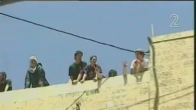 עימותים בחברון (צילום: ערוץ 2) עימותים בחברון (צילום: ערוץ 2)