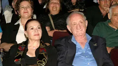 יעקב אגמון גילה אלמגור יעקב אגמון גילה אלמגור