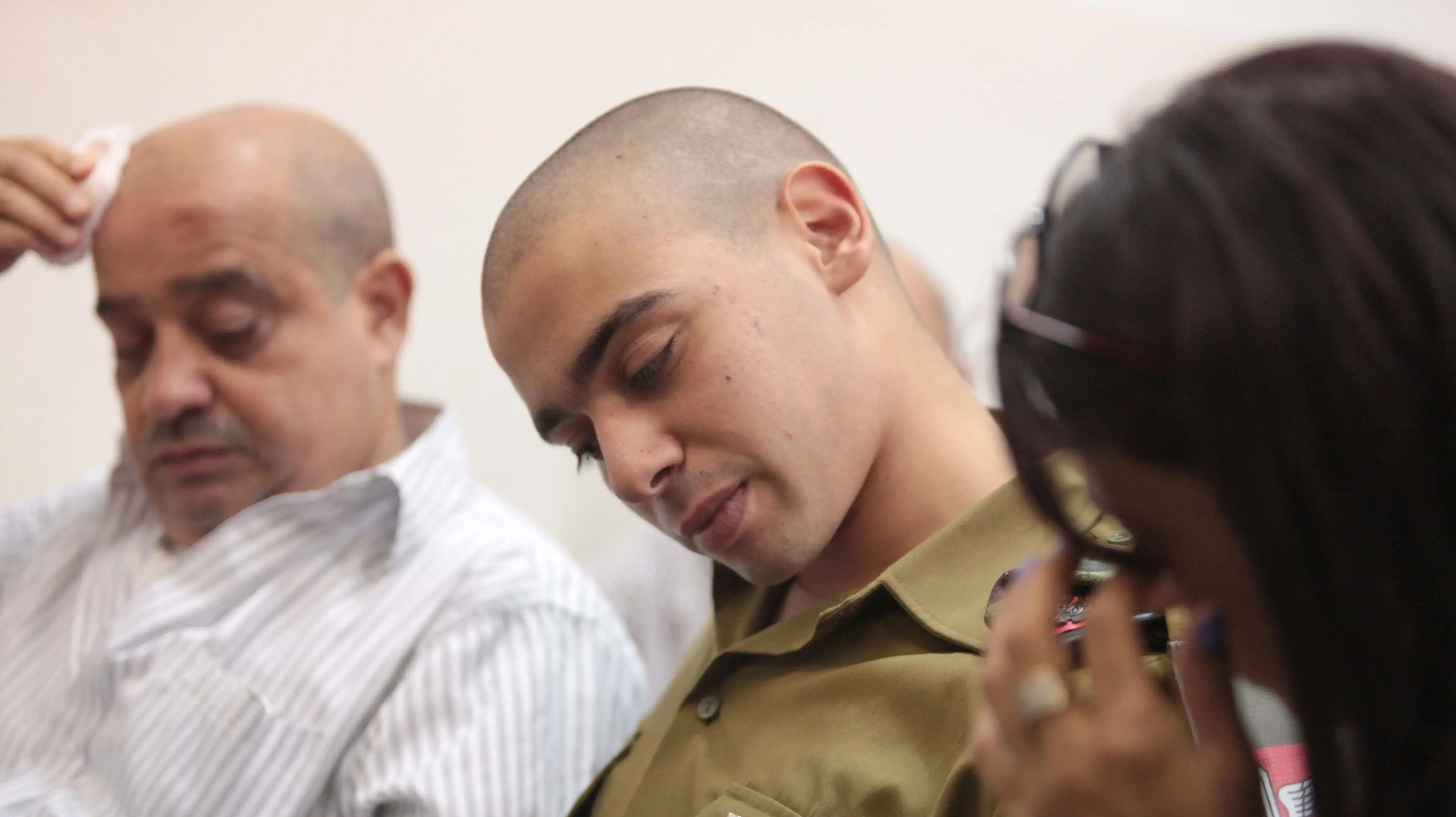 אלאור אזריה ואביו צ'רלי אזריה, בית הדין הצבאי ביפו. 25 ביולי 2016 אלאור אזריה ואביו צ'רלי אזריה, בית הדין הצבאי ביפו. 25 ביולי 2016