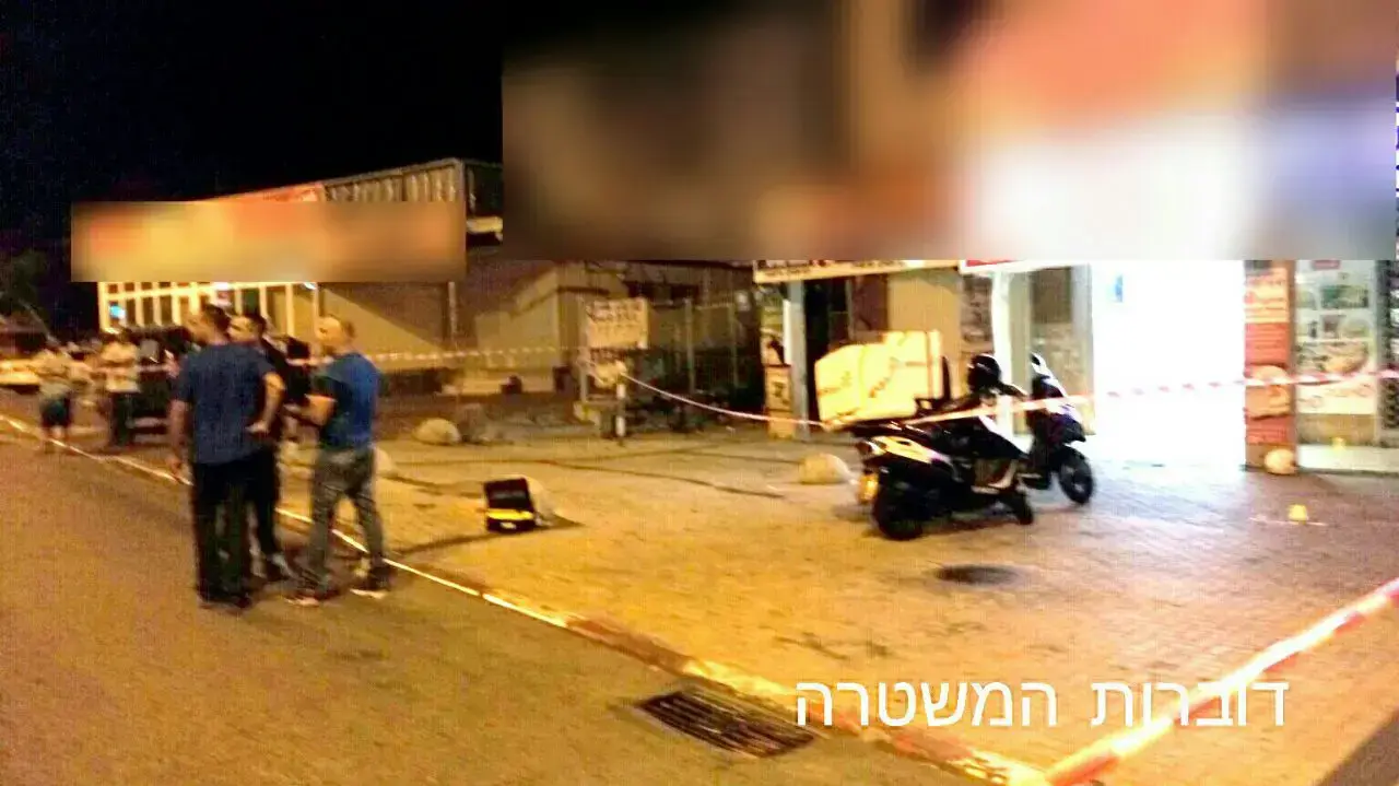 זירת הירי בפיצריה בנשר, 1 באוגוסט 2016