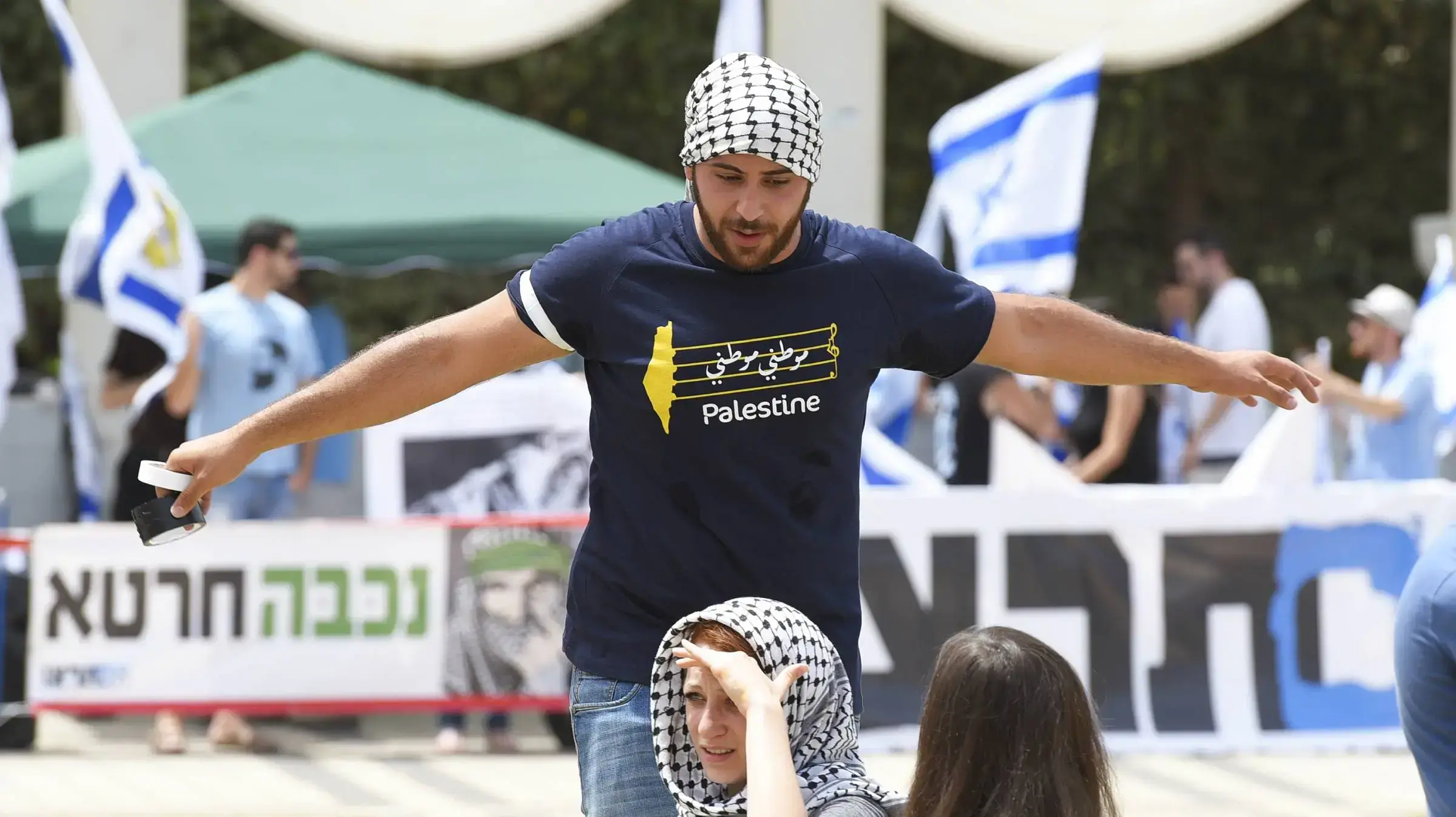 מג'ד ראס, רכז הסטודנטים הערבים במעונות, ביום הנכבה באוניברסיטת תל אביב, מאי 2016 מג'ד ראס, רכז הסטודנטים הערבים במעונות, ביום הנכבה באוניברסיטת תל אביב, מאי 2016