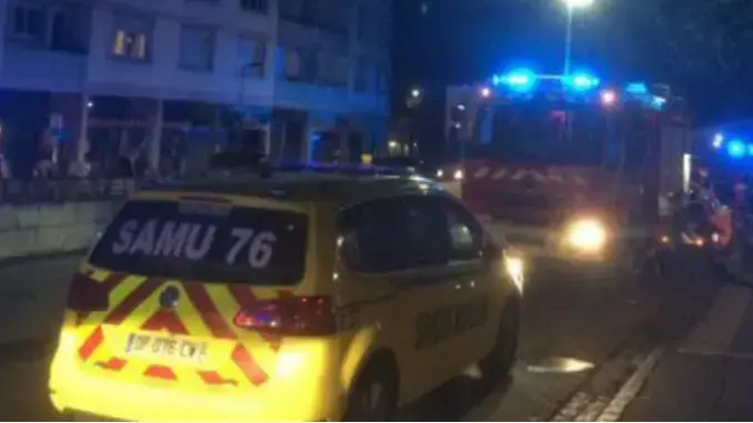 שריפה פרצה בעיר רואן שבחבל נורמנדי בצפון צרפת, 6 באוגוסט 2016 שריפה פרצה בעיר רואן שבחבל נורמנדי בצפון צרפת, 6 באוגוסט 2016