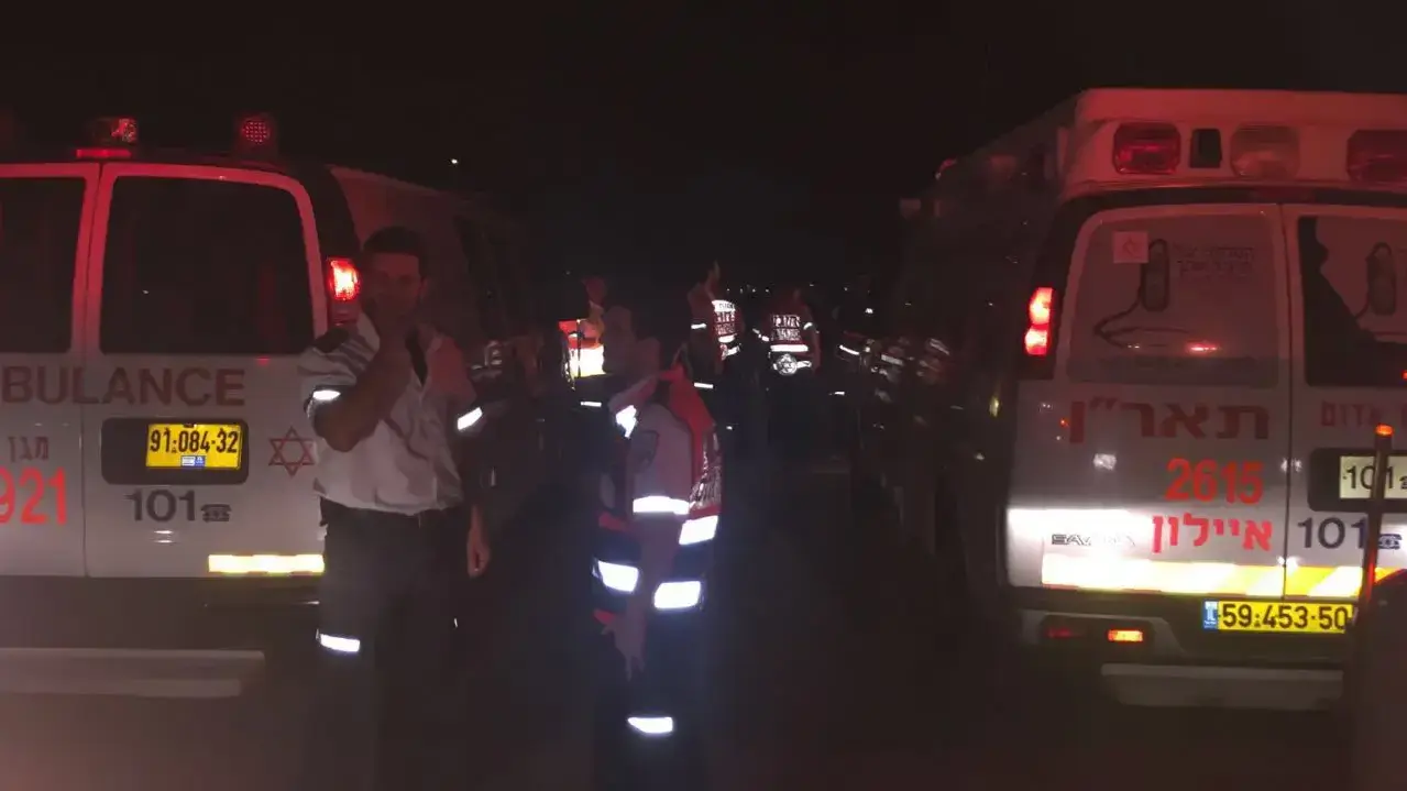 מטוס ישראייר שהמריא מרוסיה נחת בשלום בנתב"ג על 118 נוסעיו 16.08.2016 מטוס ישראייר שהמריא מרוסיה נחת בשלום בנתב"ג על 118 נוסעיו 16.08.2016