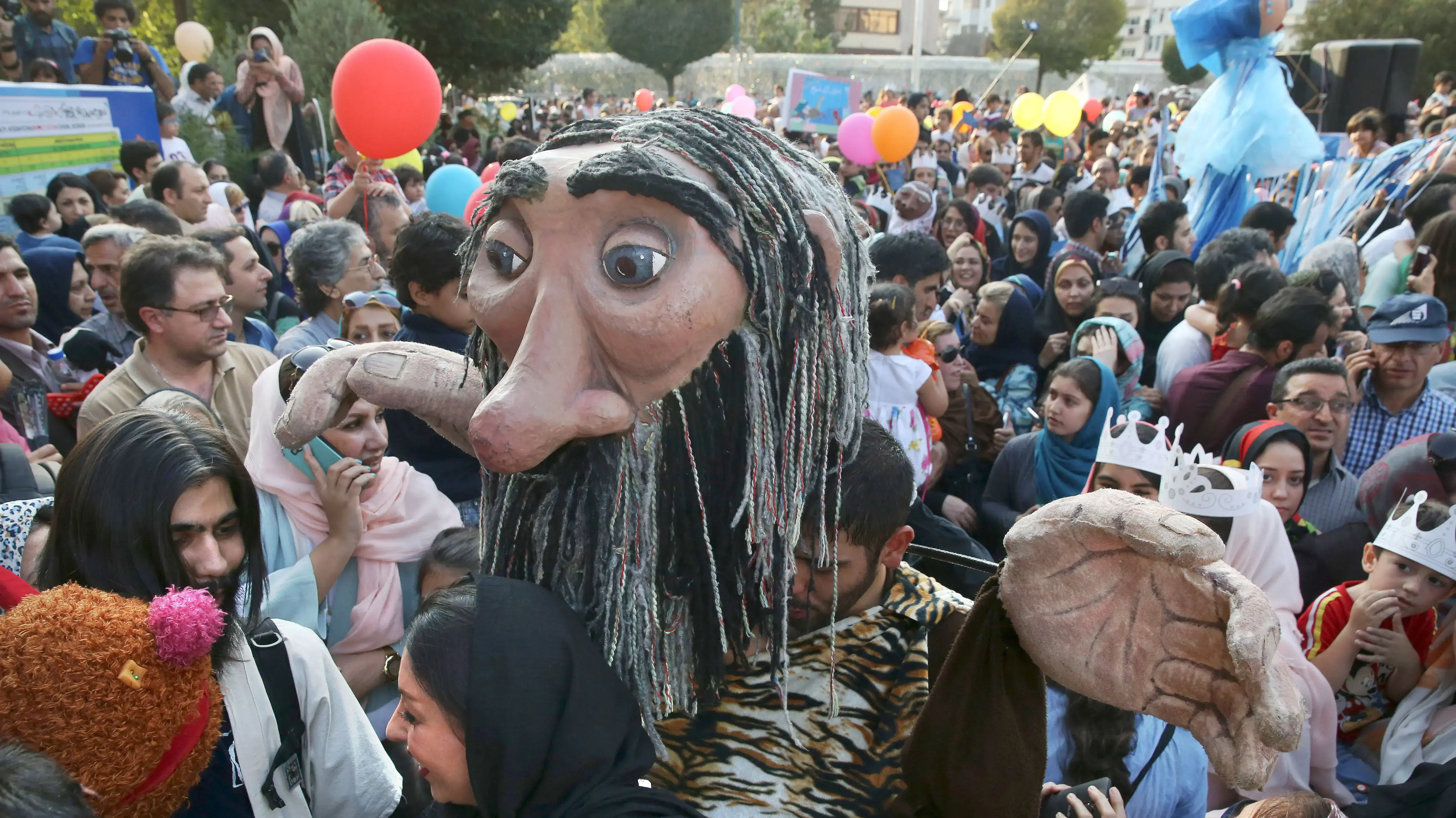 פסטיבל בובות בטהראן