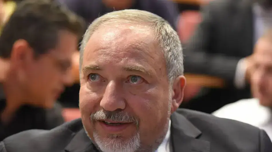 אביגדור ליברמן מדבר בכנס ישראל ביתנו באריאל אביגדור ליברמן מדבר בכנס ישראל ביתנו באריאל