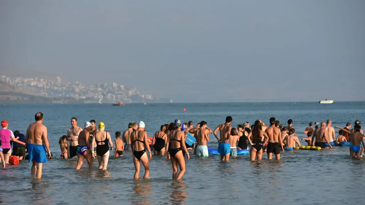 משתתפים בצליחת הכנרת ה-63, 17 בספטמבר 2016 משתתפים בצליחת הכנרת ה-63, 17 בספטמבר 2016
