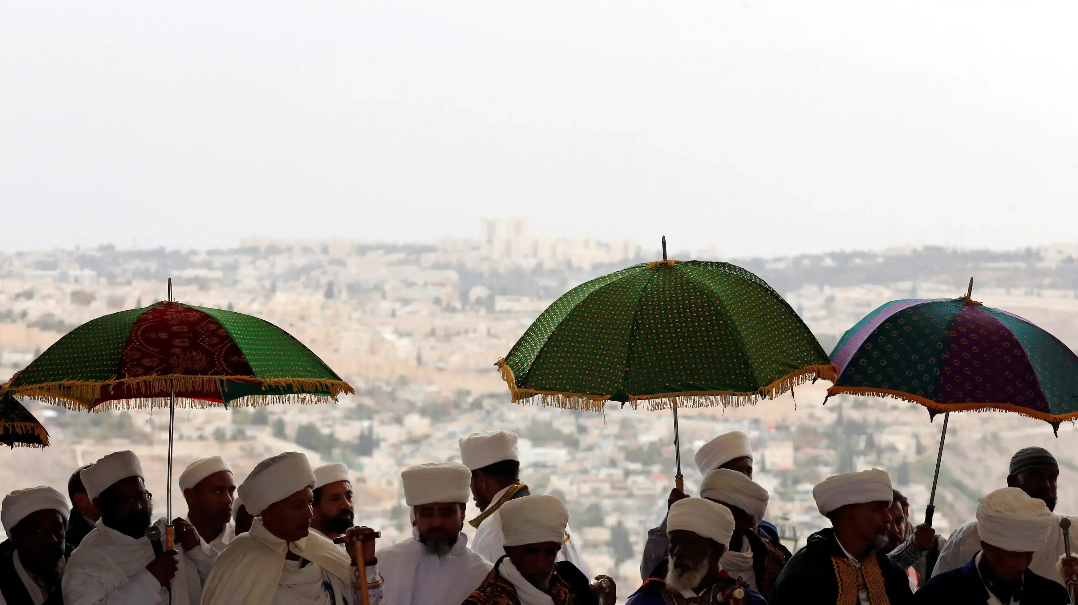 מתפללים בני העדה האתיופית בירושלים בעת חגיגות הסיגד, 30 בנובמבר 2016