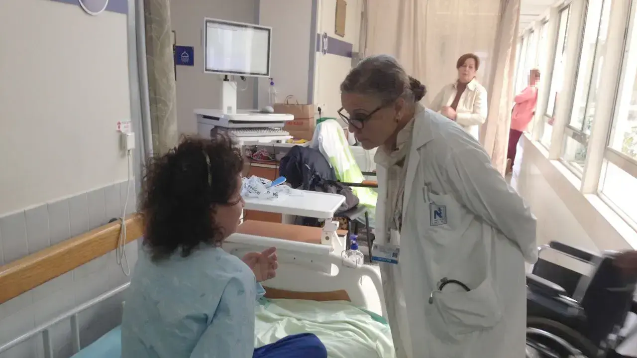 מיטות חולים במסדרון המחלקה הפנימית בבית חולים אסף הרופא. 26 בדצמבר 2016 מיטות חולים במסדרון המחלקה הפנימית בבית חולים אסף הרופא. 26 בדצמבר 2016