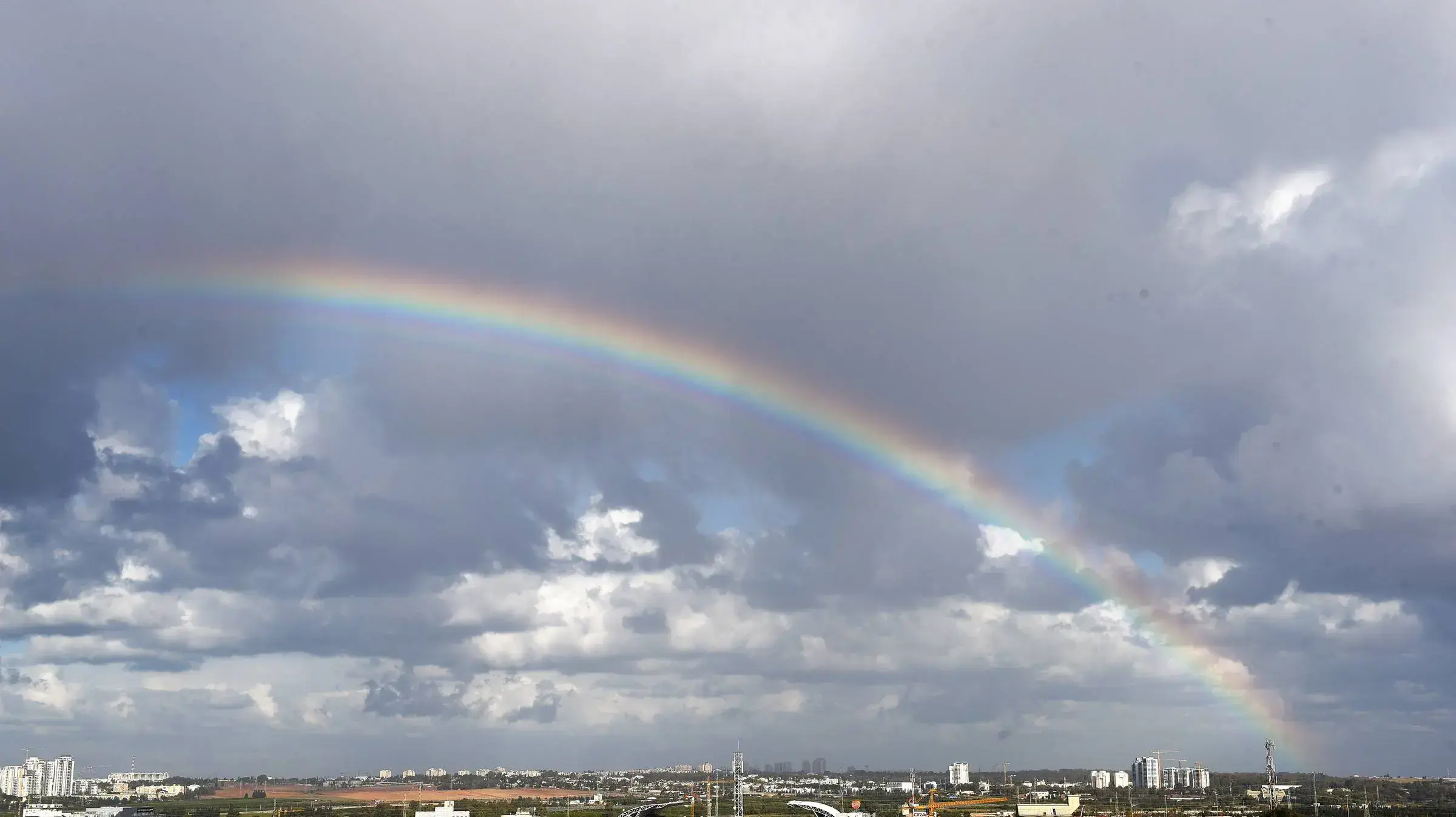 קשת בענן בגוש דן ואזור השרון קשת בענן בגוש דן ואזור השרון
